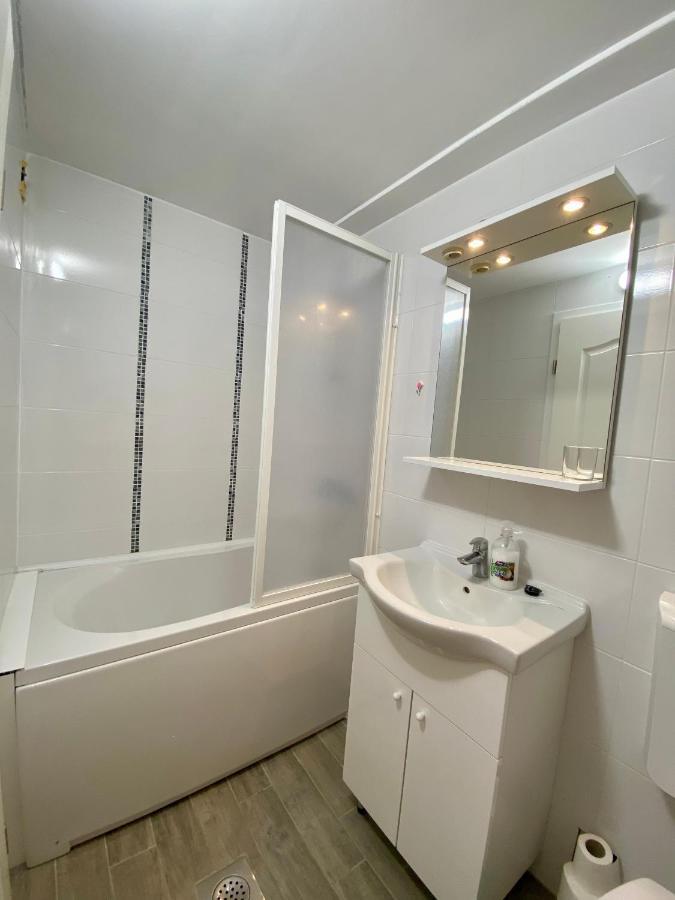 'Olu'Olu Apartment Mokošica Exteriör bild